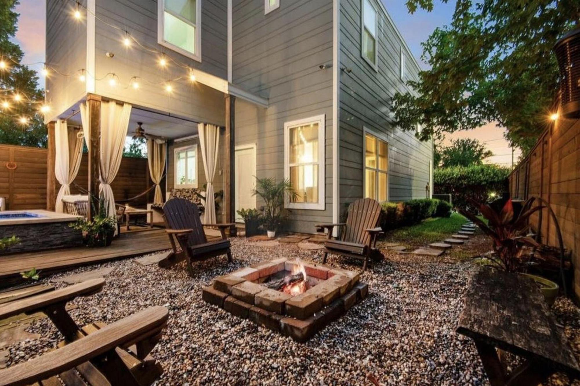 Private Downtown Oasis Home Hot Tub & Fire Pit Houston Exterior foto